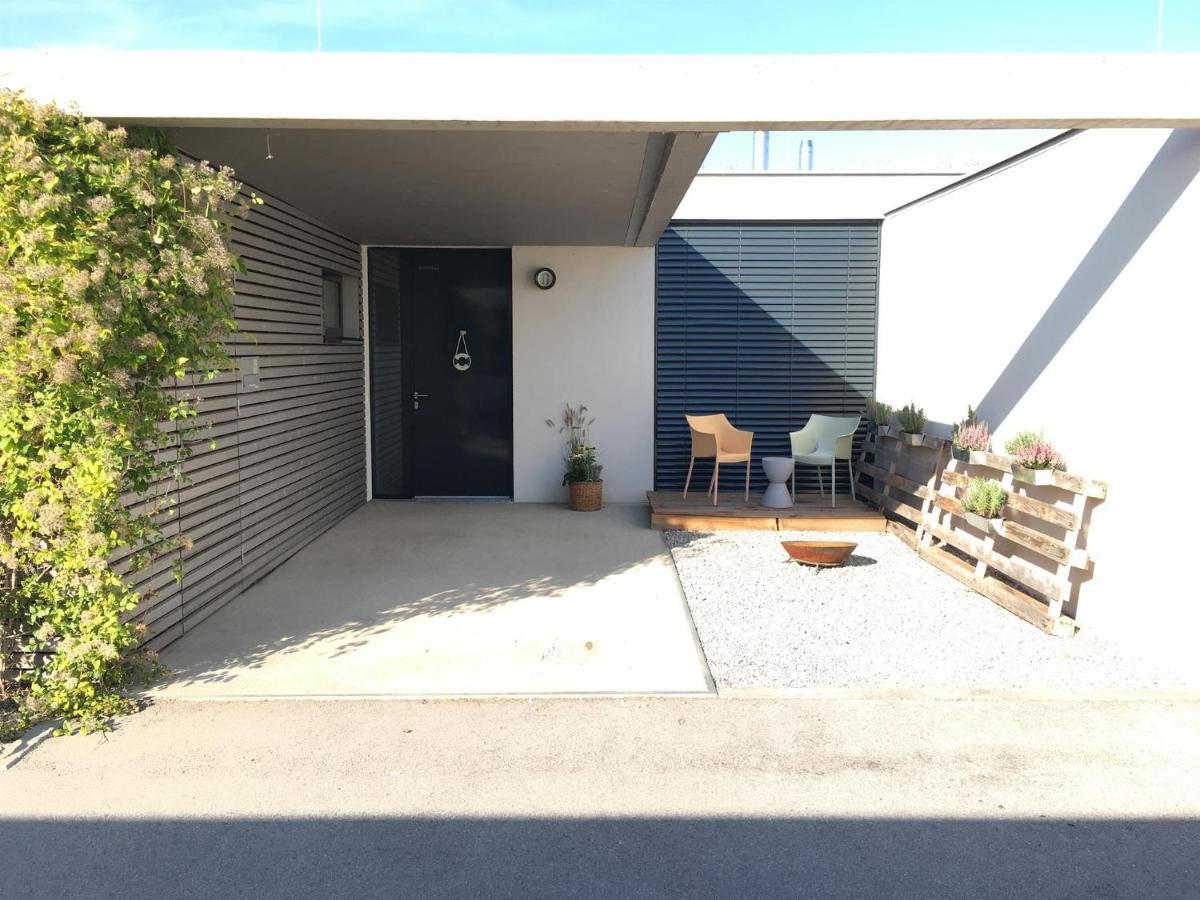 Ferienhaus Am See Neusiedl نيوسيدل آم سي المظهر الخارجي الصورة
