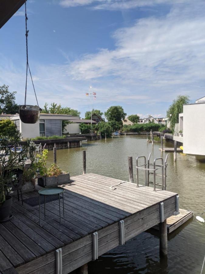 Ferienhaus Am See Neusiedl نيوسيدل آم سي المظهر الخارجي الصورة