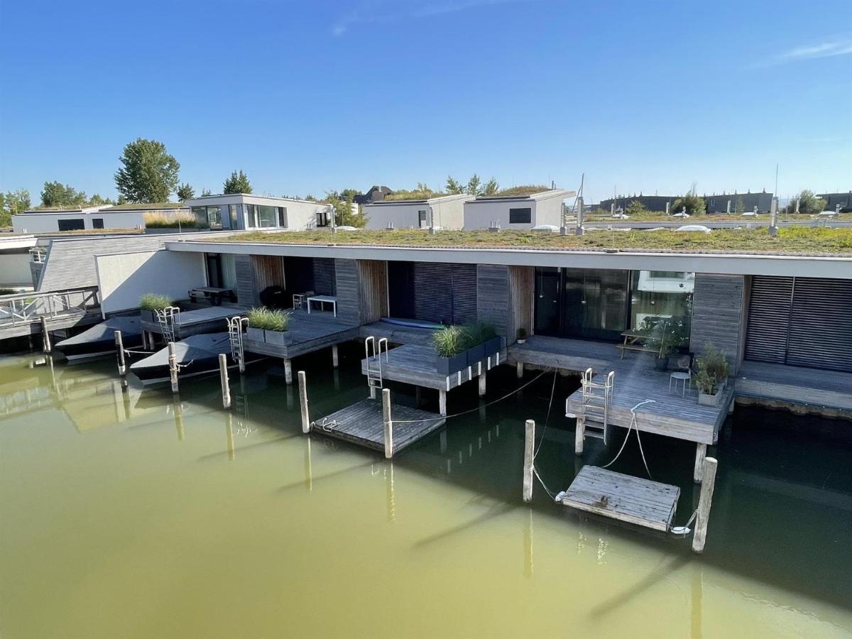 Ferienhaus Am See Neusiedl نيوسيدل آم سي المظهر الخارجي الصورة